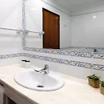 Lotus Villa, Albufeira