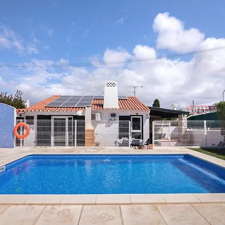 Lotus Villa, Villa Albufeira
