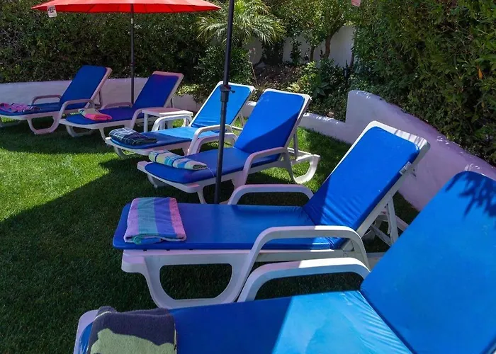 Lotus Villa, Villa *